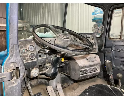 Mack RD600 Steering Column