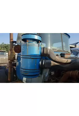 Mack RD685S Air Cleaner
