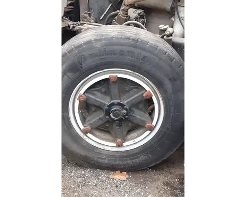 Mack RD685S Spindle  Knuckle, Front