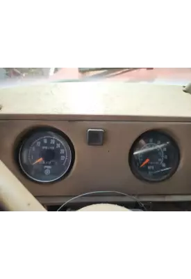 Mack RD686SX Instrument Cluster