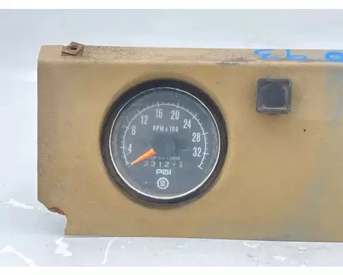 Mack RD686SX Instrument Cluster
