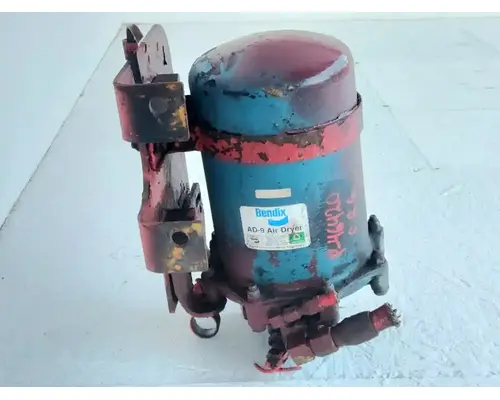 Mack RD688SX Air Drier