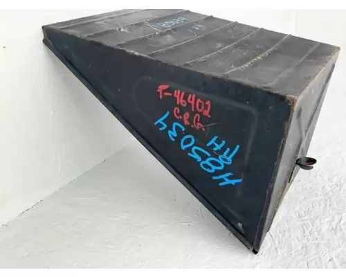 Mack RD688SX Battery Box