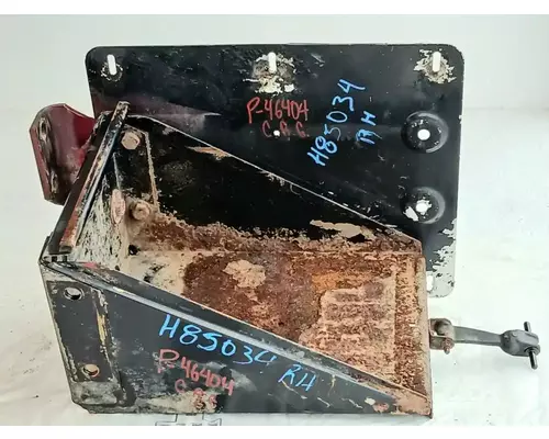 Mack RD688SX Battery Box
