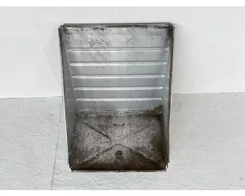 Mack RD688SX Battery Box