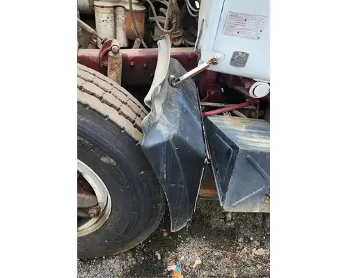 Mack RD688SX Fender Extension