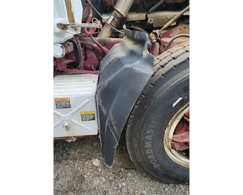 Mack RD688SX Fender Extension