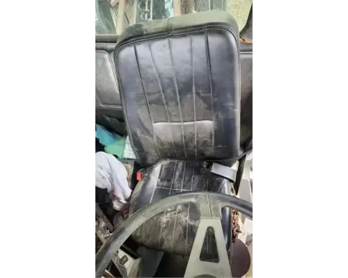 Mack RD688SX Seat, Front
