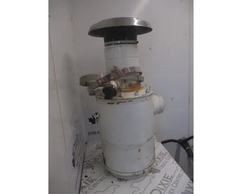 Mack RD688S Air Cleaner