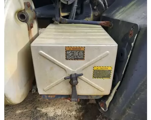 Mack RD688S Battery Box