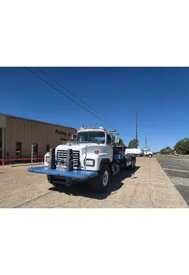 Mack RD688S Complete Vehicle