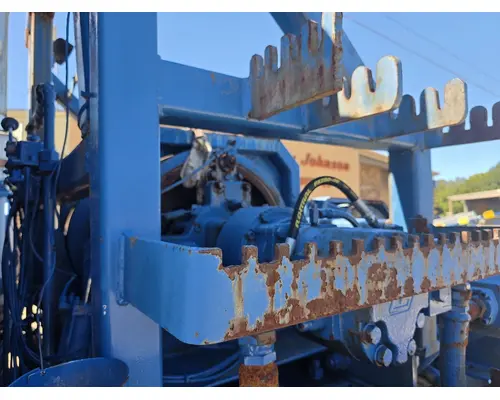 Mack RD688S Complete Vehicle