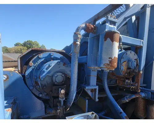 Mack RD688S Complete Vehicle