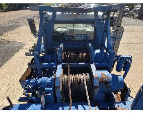 Mack RD688S Complete Vehicle