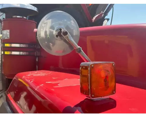 Mack RD688S Mirror (Interior)