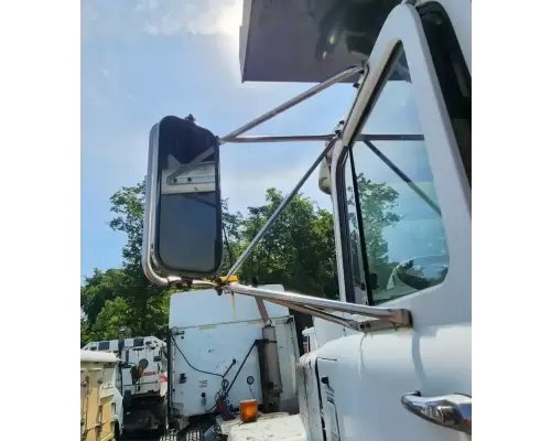 Mack RD688S Mirror (Side View)