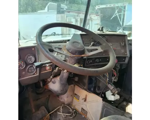 Mack RD688S Steering Column