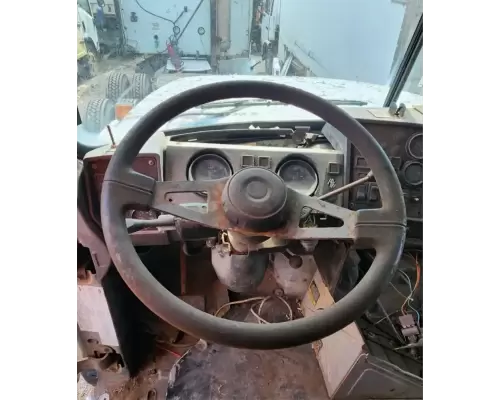 Mack RD688S Steering Column