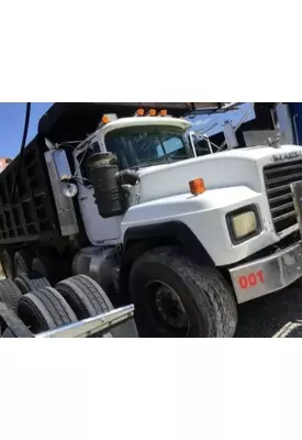 Mack RD688S Vehicle for Sale