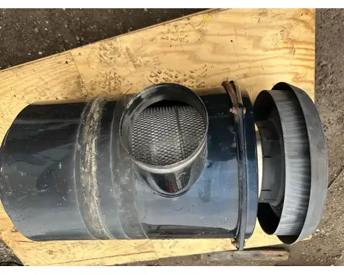 Mack RD690S Air Cleaner