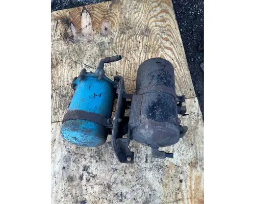 Mack RD690S Air Drier