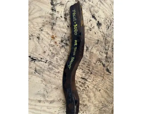 Mack RD690S Air Tank