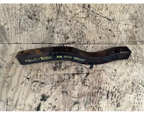 Mack RD690S Air Tank