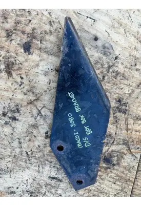 Mack RD690S Brackets, Misc.