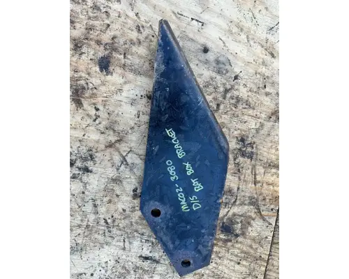 Mack RD690S Brackets, Misc.