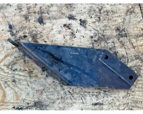 Mack RD690S Brackets, Misc.