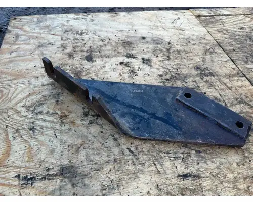 Mack RD690S Brackets, Misc.