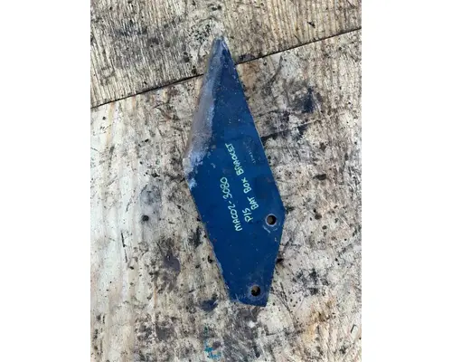 Mack RD690S Brackets, Misc.