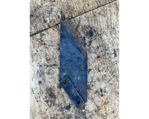 Mack RD690S Brackets, Misc.