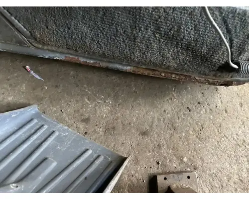 Mack RD690S Door Assembly, Front