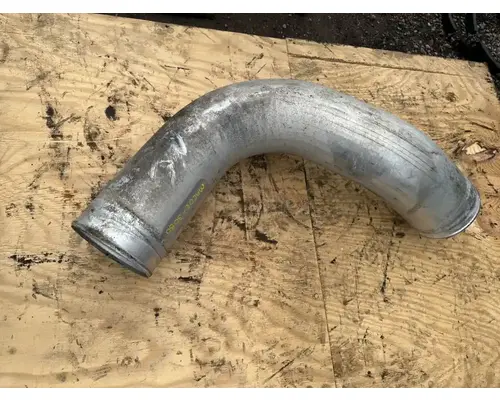 Mack RD690S Exhaust Pipe