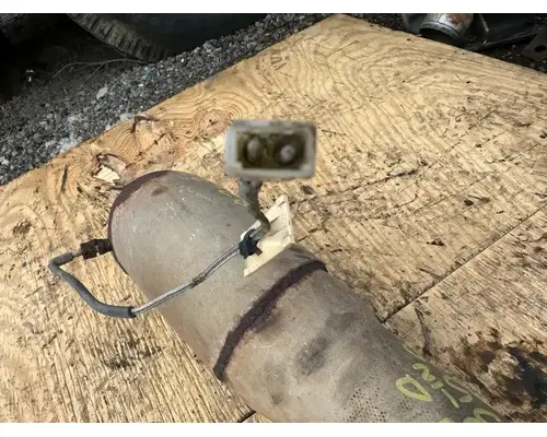 Mack RD690S Exhaust Pipe