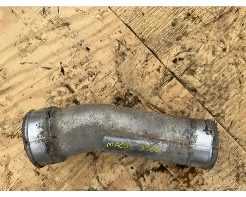 Mack RD690S Exhaust Pipe