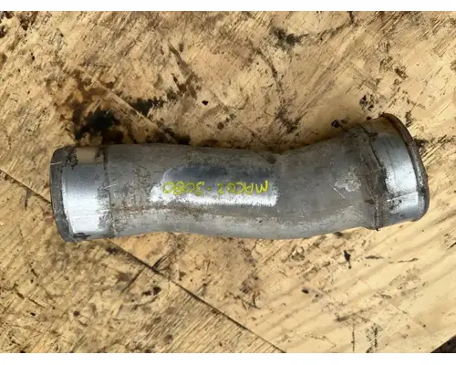 Mack RD690S Exhaust Pipe