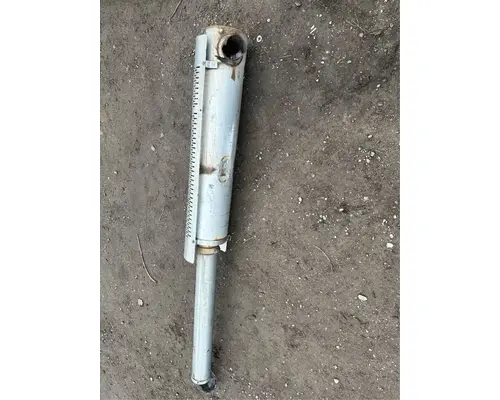 Mack RD690S Exhaust Pipe