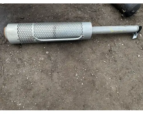 Mack RD690S Exhaust Pipe