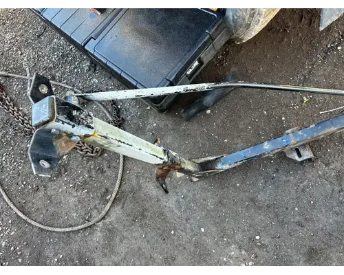 Mack RD690S Exhaust Pipe