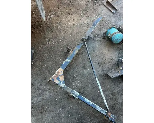 Mack RD690S Exhaust Pipe