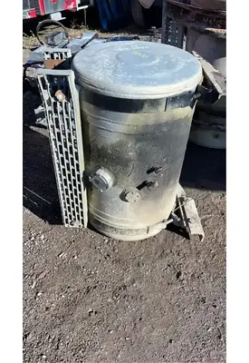 Mack RD690S Fuel Tank