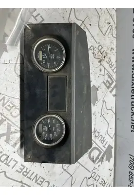 Mack RD690S Instrument Cluster