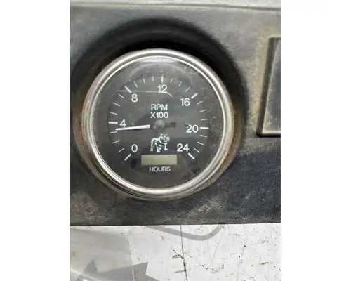 Mack RD690S Instrument Cluster