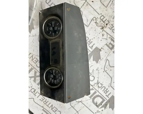 Mack RD690S Instrument Cluster