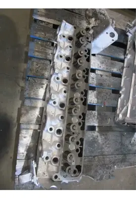 Mack RENAULT MIDR Cylinder Head