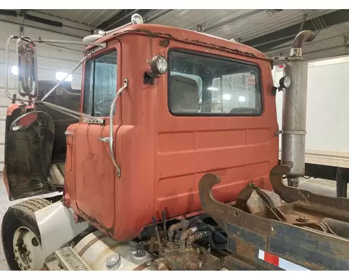 Mack RS600 Cab Assembly