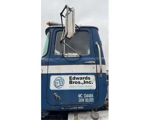 Mack RS600 Door Assembly, Front