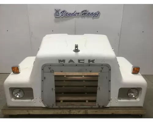 Mack RS600 Hood
